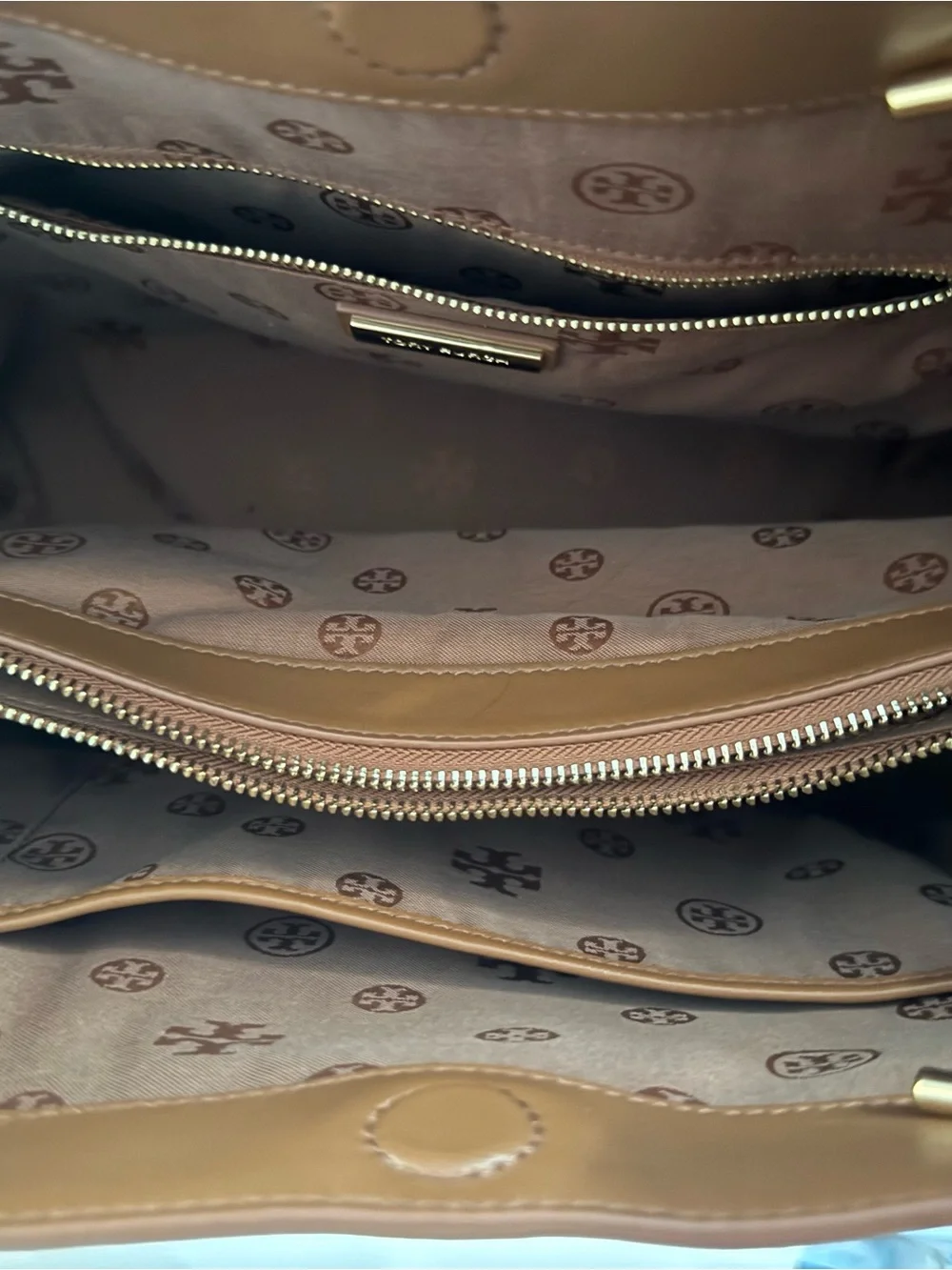 Tory Burch sleek cognac